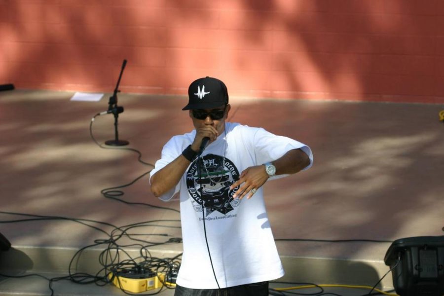 Oxnard College alumni Monteloco performs at the 805 Locals Concert on Nov. 20. The concerts goal was to collect canned food for the homeless and others in need.