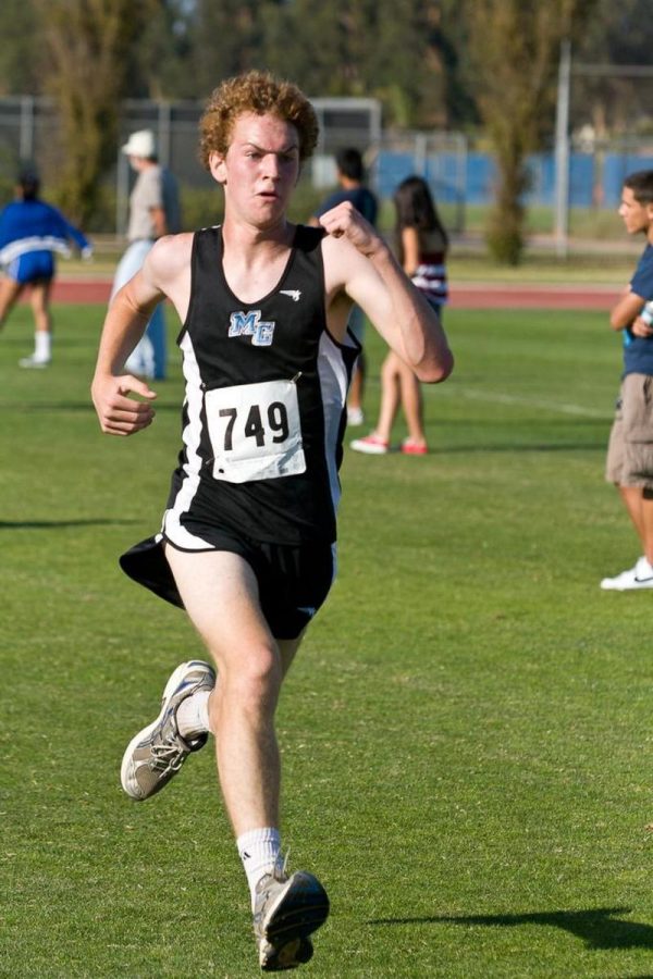 Andrew Blackwelder runs towards the finish line on Sat Sept 25, 2010 at OC