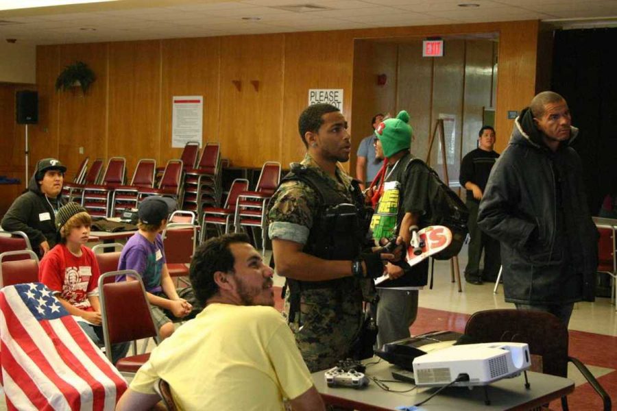 Jerome Washington, treasurer for the ASVC and organizer for the Ventura College Game Day, came dressed for the occasion. The occasion being a few rounds of Call of Duty