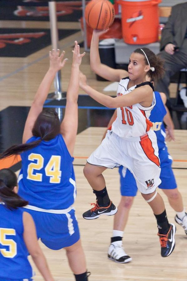 Rebecca Griffin drives in against Hancock College