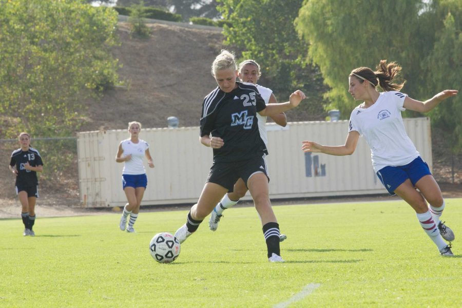 Moorpark Raider #25, Kaija Fortuna, dribbles the ball downfield in a game versus Santa Monica College, on Sept. 21st 2012. The game ended in Moorpark's defeat 2-0. --Photo By, Connor Valarde