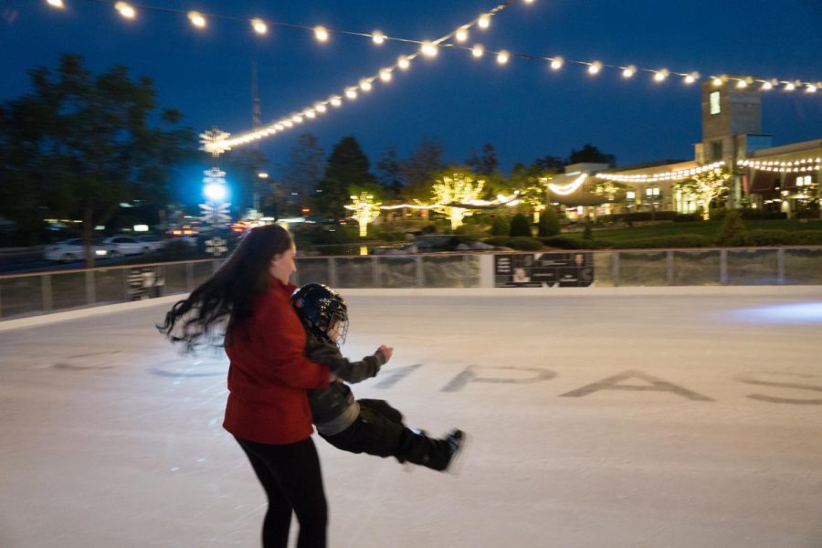 A child enjoys a skating lesson at the Holiday Ice Rink. The rink is a special annual event put on at The Lakes in Thousand Oaks every winter. Photo credit: Cole Carlson