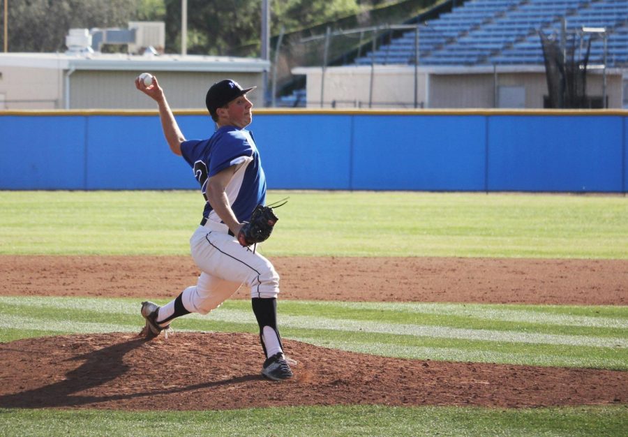 Sophomore, Jeremy Polon No. 26, pitches to the Renegades. He almost had a no-hitter game against Bakersfield. Photo credit: Darya Abbassi