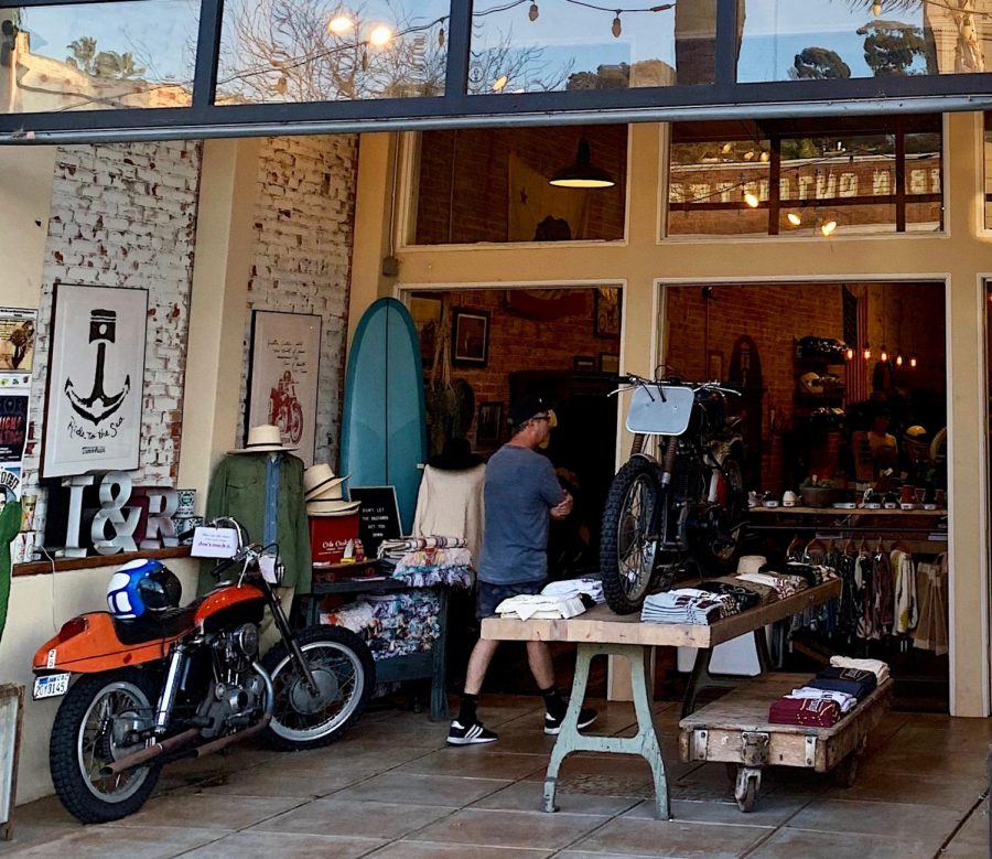 Iron and Resin storefront, just one of many small businesses that line Main St in Ventura, CA. Photo credit: Cecilie Rigmor Dahlfelt