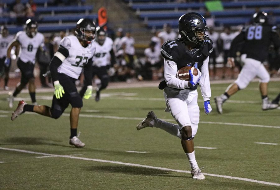 Moorpark Raiders battle to the end in the season finale against the ...