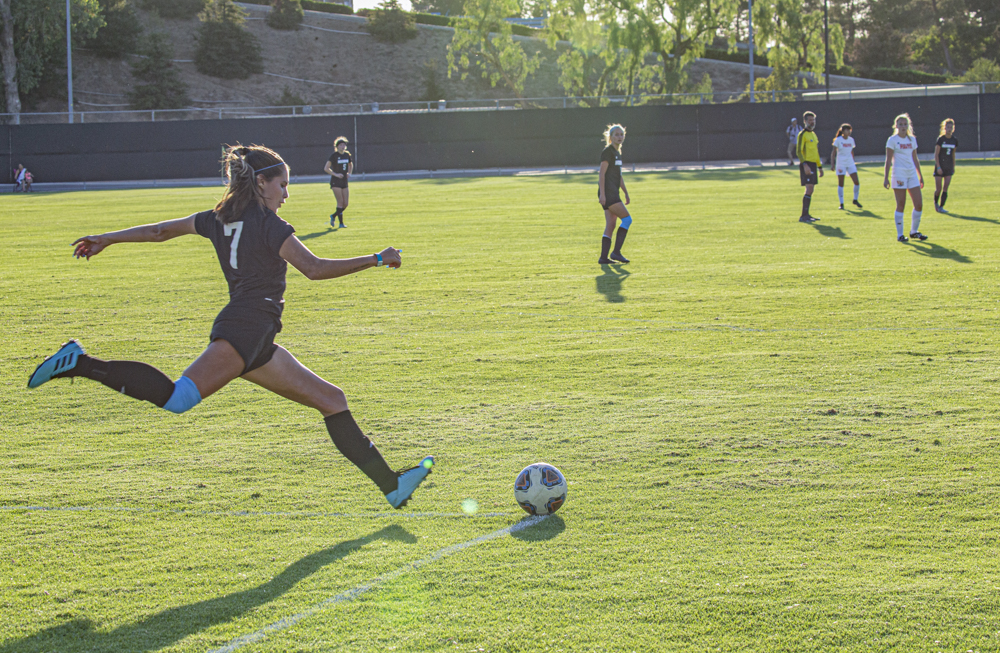Moorpark College Freshman, Mia Nilsen-Aguilar of Moorpark College's Women's Soccer team sends the ball downfield to fellow teammates during a Soccer game against Ventura College on Friday, Oct. 1, 2021 in Moorpark, CA.