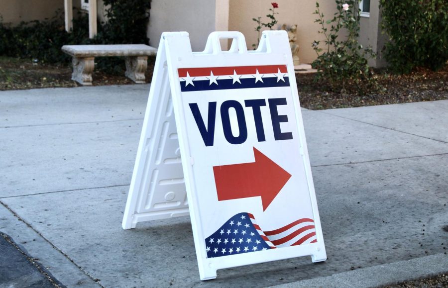 Shepherd of the Valley Lutheran Church in Simi Valley invites voters to participate in the 2022 midterm elections on Nov. 4, 2022. Assemblymember Jacqui Irwin and Lori Mills are on the ballot for the 42nd State Assembly election. Photo credit: Sarah Graue