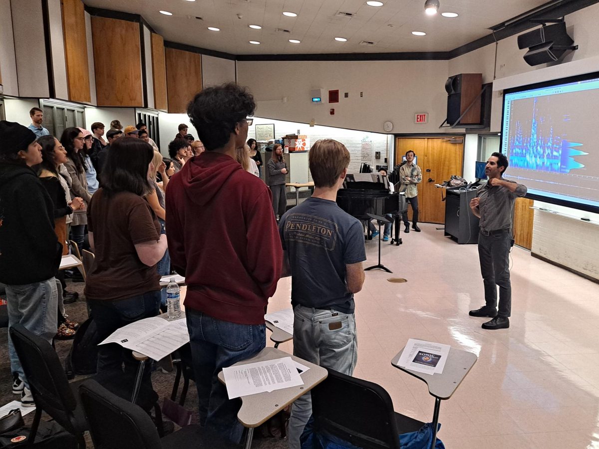 Students of the Moorpark College music department participate in the programs first Sonic Series workshop titled “Full Spectrum Voice,” with conductor Fahad Siadat. Photo credit: Brianna Perez
